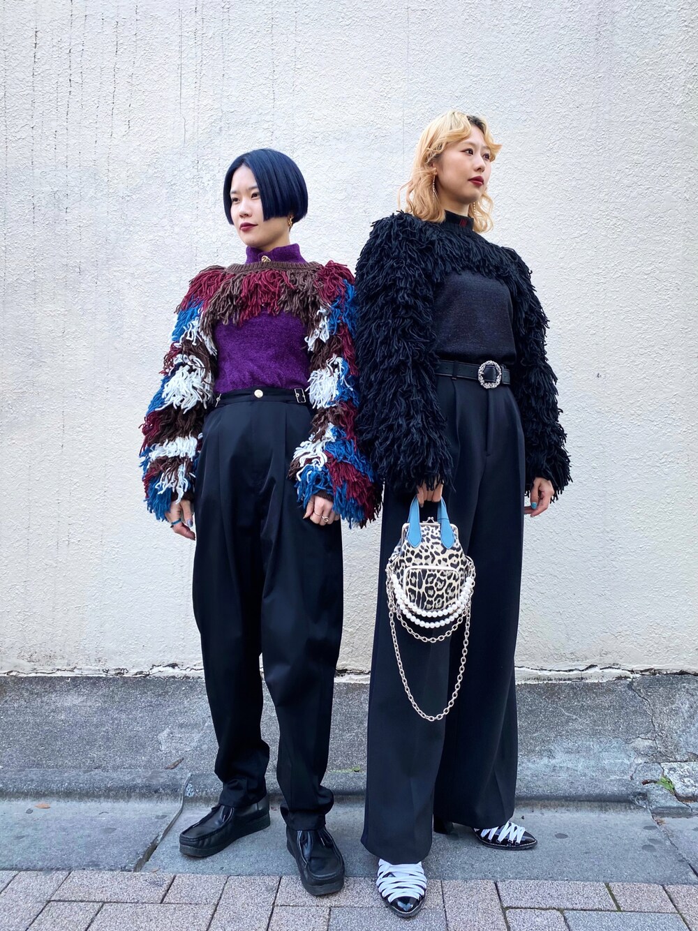 新品未使用☆PAMEO POSEパメオポーズブラッククロスデザインニットトップス PAMEO POSE（パメオポーズ）の「Cat Sweater（ニット/セーター）」 - WEAR