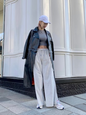 「TRAPEZE（トラピーズ）のアイテム」を使った、PAMEO POSEさん（レディース・164cm）の春コーディネート