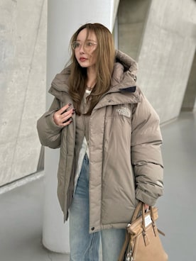 美品　海外限定　ノースフェイス　ダウンジャケット　ベージュ　レディースXS相当 美品 海外限定 ノースフェイス ダウンジャケット ベージュ レディース