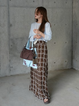 「LAULEN（ローレン）のback drape sheer tops /バック ドレープ シアー トップス（Tシャツ/カットソー、ブルー系）」を使った、shino◡̈*❤︎さん（レディース・154cm）の春コーディネート