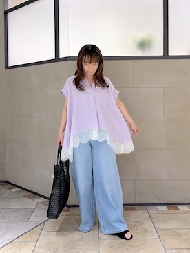 「cloenc（クロエンス）の【ひんやり／体型カバー】レースフレンチスリーブ スキッパーブラウス（シャツ/ブラウス、パープル系）」を使った、yonegallestjpさん（レディース）の夏コーディネート