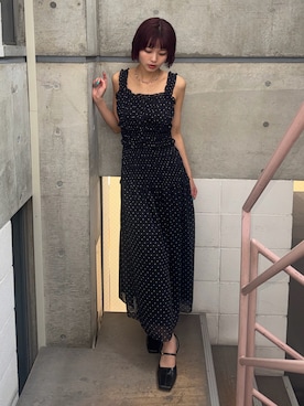 「SLY（スライ）のSHIRRING FRILL DRESS シャーリングフリルドレス 夏服 秋服（ワンピース、ブラック系）」を使った、miyuさん（レディース・164cm）の夏コーディネート