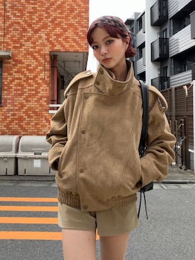 「SLY（スライ）の【AW PRE ORDER 第2弾】STAND COLLAR ZIP BZ スタンドカラージップブルゾン 秋服 スタンドネック ハイネック（ブルゾン、ベージュ系）」を使った、miyuさん（レディース・164cm）の秋コーディネート