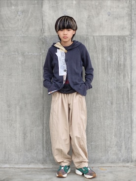 「Reebok（リーボック）のアイテム」を使った、唯智さん（キッズ・145cm）の秋コーディネート