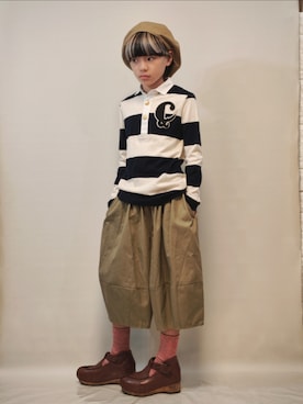 「COMECHATTO&CLOSET（カムチャットアンドクロゼット）のアイテム（トップス、その他）」を使った、唯智さん（キッズ・145cm）の秋コーディネート