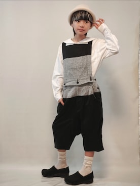 「Sanita（サニタ）のアイテム（サンダル、ブラック系）」を使った、唯智さん（キッズ・145cm）の秋コーディネート