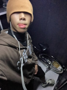 「WEGO（ウィゴー）のアイテム（その他アウター）」を使った、リッキー〖14〗さん（メンズ・172cm）の冬コーディネート