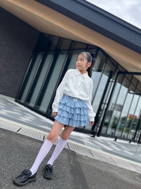 「SHEINのアイテム（シャツ/ブラウス、ホワイト系）」を使った、ゆづきさん（キッズ・136cm）の春コーディネート