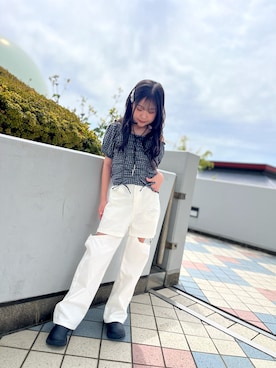 「PINKHUNT（ピンクハント）のPINKHUNT フロントシャーリングシャツ 1509K（シャツ/ブラウス、ブラック系）」を使った、ゆづきさん（キッズ・136cm）の春コーディネート