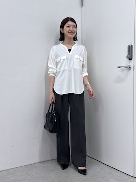 「COLLAGE GALLARDAGALANTE（コラージュガリャルダガランテ）のオフィスカジュアル/ウールライクワイドパンツ/セットアップ可（スラックス、グレー系）」を使った、NAKAJIMAさん（レディース・158cm）の秋コーディネート