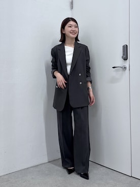 「COLLAGE GALLARDAGALANTE（コラージュガリャルダガランテ）のポインテッドベルトヒール/PAPILLONNER（パンプス、ブラック系）」を使った、NAKAJIMAさん（レディース・158cm）の秋コーディネート