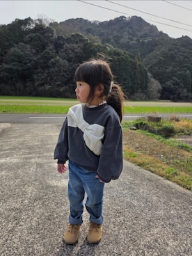 「しまむら（シマムラ）のアイテム（デニムパンツ、ブルー系）」を使った、rintan-roomさん（キッズ・100cm）の春コーディネート