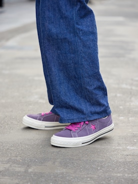 「CONVERSE（コンバース）のONE STAR AGED SUEDE / ワンスター　エイジド　スエード（スニーカー、パープル系）」を使った、CONVERSEさん（レディース・154cm）の夏コーディネート
