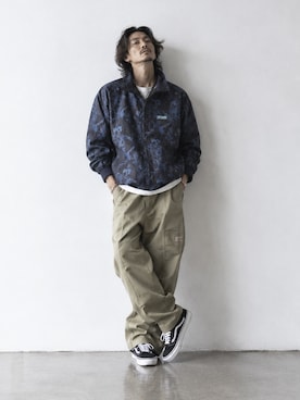 「Columbia（コロンビア）のColumbia/コロンビア ファルマス アウトドア ストリート ラバーロゴ 防寒 撥水 メンズ レディース 2026秋冬 秋服 冬服（ナイロンジャケット、ブラック系）」を使った、tatsukiさん（メンズ・172cm）の秋コーディネート