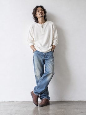 「Healthknit（ヘルスニット）のHealthknit/ヘルスニット LONG SLEEVE HENLEY NECK ロング スリーブ ヘンリー ネック ロンT スリーボタン カジュアル ミニマル ヴィンテージライク メンズ レディース 2026秋冬 秋服 冬服（Tシャツ/カットソー、ホワイト系）」を使った、tatsukiさん（メンズ・172cm）の秋コーディネート