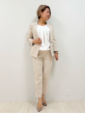 「COUP DE CHANCE（クードシャンス）の【洗える／日本製／通勤】タックブラウス（シャツ/ブラウス、ホワイト系）」を使った、Sunさん（レディース・151cm）の春コーディネート