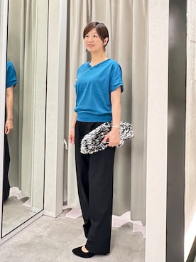 「アイテム（ニット/セーター、ブルー系）」を使った、みなこさん（レディース・156cm）の夏コーディネート
