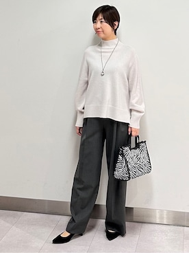 「アイテム（ピーコート、グレー系）」を使った、みなこさん（レディース・156cm）の冬コーディネート