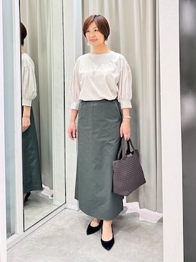 「アイテム（チャーム）」を使った、みなこさん（レディース・156cm）の秋コーディネート