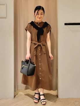 「オフィスカジュアル」｜「アイテム（ワンピース）」を使った、いそさん（レディース・160cm）の春コーディネート