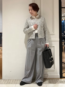 「アイテム（ノーカラージャケット、グレー系）」を使った、TAJIさん（レディース・161cm）の春コーディネート