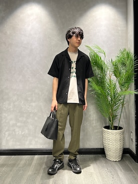 「TAKEO KIKUCHI（タケオキクチ）の【通気性】トリコットサッカー オープンカラー シャツ（シャツ/ブラウス、ブラック系）」を使った、ruin3さん（メンズ）の春コーディネート