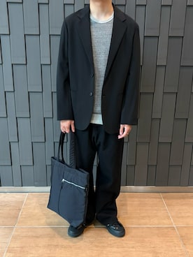 「kuros'（クロス）の【kuros’オリジナル】リラックスフィット シングルテーラードジャケット 日本製（テーラードジャケット、ブラック系）」を使った、kh01さん（メンズ・177cm）の秋コーディネート