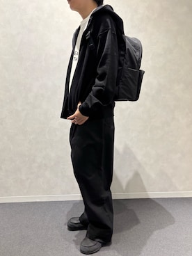 「kuros'（クロス）の【kuros’オリジナル】kuros’裏毛ダブルジップパーカー（パーカー、ブラック系）」を使った、kh01さん（メンズ・178cm）の夏コーディネート