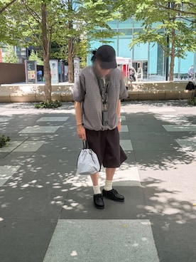 「kuros'（クロス）の【kuros’オリジナル】暮染 BOKUTEKI Tシャツ（Tシャツ/カットソー、グレー系）」を使った、kh01さん（メンズ・178cm）の夏コーディネート