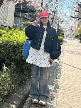 「Six M（シックスエム）の【Six M/シックスエム】ドロスト袖ボリュームMA-1（MA-1、ブラック系）」を使った、もかさん（レディース・159cm）の春コーディネート