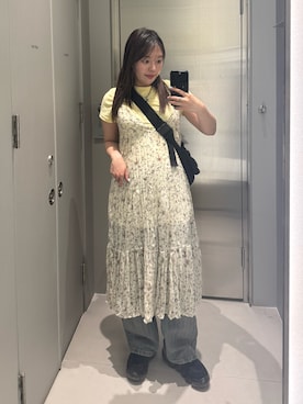 「UNE MANSION（ユヌマンション）のアイテム（ワンピース/ドレス、ベージュ系）」を使った、もかさん（レディース・159cm）の夏コーディネート