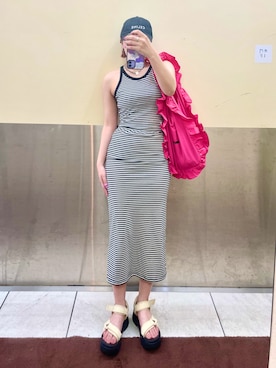 「CELINE（セリーヌ）のアイテム（キャップ）」を使った、もかさん（レディース・158cm）の夏コーディネート