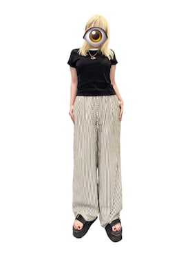 「Dr. Martens（ドクターマーチン）のアイテム」を使った、もかさん（レディース・159cm）の秋コーディネート