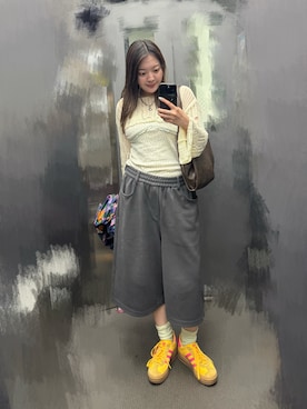 「adidas（アディダス）のガゼル ボールド / Gazelle Bold / アディダスオリジナルス adidas Originals（スニーカー、オレンジ系）」を使った、もかさん（レディース・159cm）の夏コーディネート