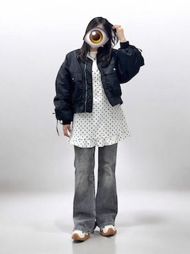 「Six M（シックスエム）の【Six M/シックスエム】ドロスト袖ボリュームMA-1（MA-1、ブラック系）」を使った、もかさん（レディース・159cm）の春コーディネート