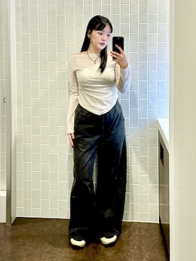 「GU（ジーユー）のアイテム（スウェットパンツ、ブラック系）」を使った、もかさん（レディース・159cm）の秋コーディネート