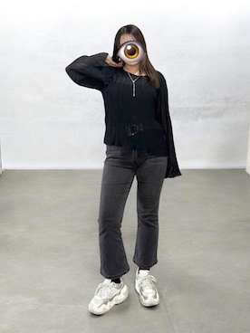 「ノーブランド品のアイテム（デニムパンツ、ブラック系）」を使った、もかさん（レディース・159cm）の春コーディネート