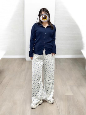 「studio CLIP（スタディオクリップ）のダブルフロントスナップカーディガン[スリムフィットサイズあり]（カーディガン/ボレロ、ブルー系）」を使った、もかさん（レディース・159cm）の春コーディネート