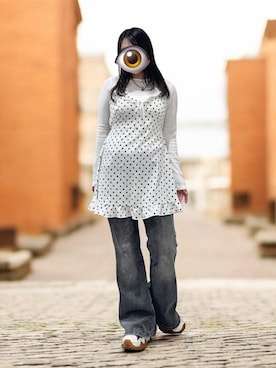 「ノーブランド品のアイテム（デニムパンツ、グレー系）」を使った、もかさん（レディース・159cm）の春コーディネート