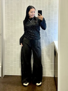 「ノーブランド品のアイテム（Tシャツ/カットソー、ブラック系）」を使った、もかさん（レディース・159cm）の秋コーディネート