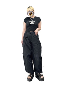 「アイテム（カーゴパンツ）」を使った、もかさん（レディース・159cm）の夏コーディネート