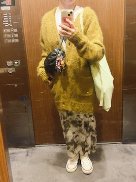 「TODAYFUL（トゥデイフル）のアイテム（カーディガン/ボレロ）」を使った、na!さん（レディース・157cm）の冬コーディネート