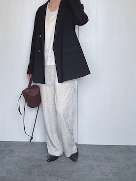 「UNIQLO（ユニクロ）のアイテム（ジャケット/アウター、ブラック系）」を使った、Chisato  さん（レディース・158cm）の秋コーディネート