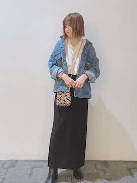 「秋トレンド2021」｜「アイテム（デニムジャケット）」を使った、Chisato  さん（レディース・157cm）の秋コーディネート