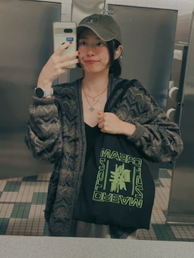 「アイテム（カーディガン/ボレロ、その他）」を使った、toothblushさん（レディース・165cm）の秋コーディネート