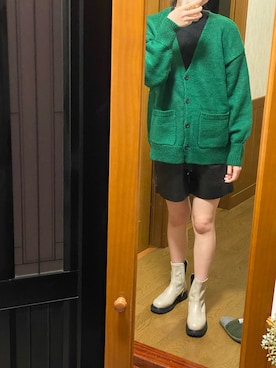 「緑のカーディガン」｜mimiiさん（レディース・170cm）の秋コーディネート