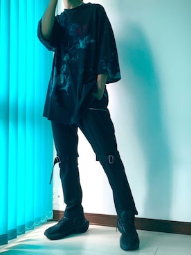 「sulvam（サルバム）のアイテム（スラックス）」を使った、Raiさん（メンズ・176cm）の夏コーディネート