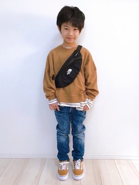 「ブラウンコーデ」｜「アイテム（ボディバッグ/ウエストポーチ）」を使った、タロイモさん（キッズ・120cm）の秋コーディネート