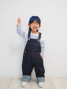 「LOWRYS FARM（ローリーズファーム）のアイテム（サロペット/オーバーオール）」を使った、タロイモさん（キッズ・90cm）の冬コーディネート