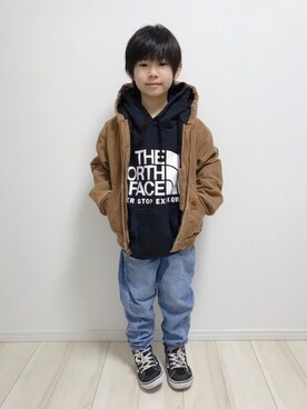 「carhartt」｜タロイモさん（キッズ・120cm）の秋コーディネート